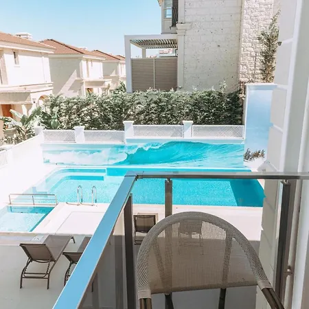 Venezia Alacati Hotel