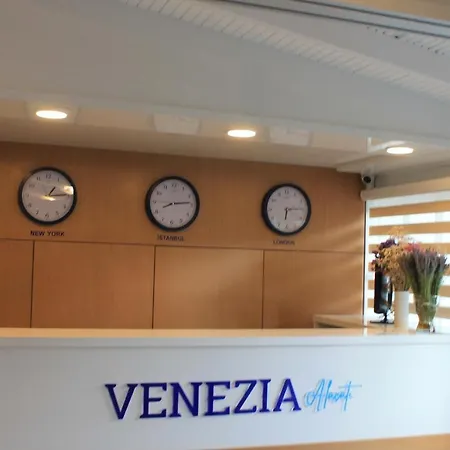 فندق Venezia Alacati إزمير